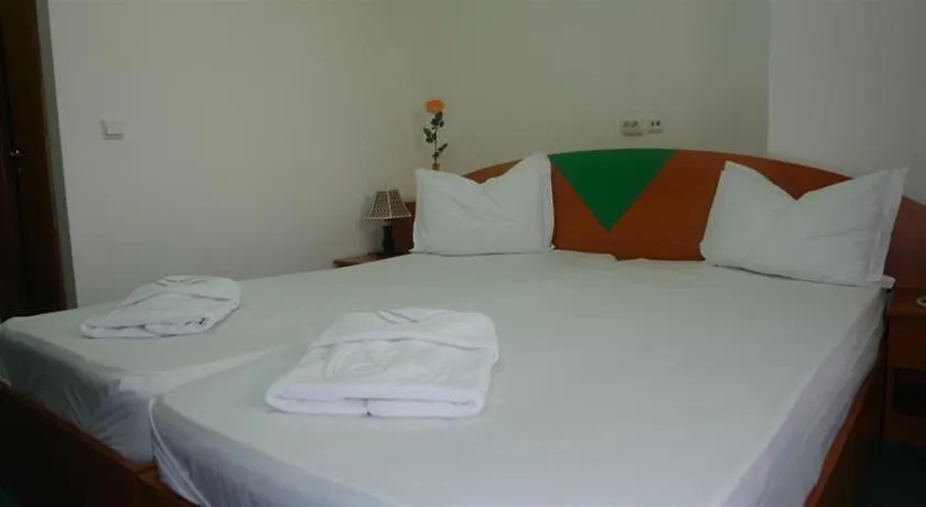 Hotel Sir Colentina Bucharest
