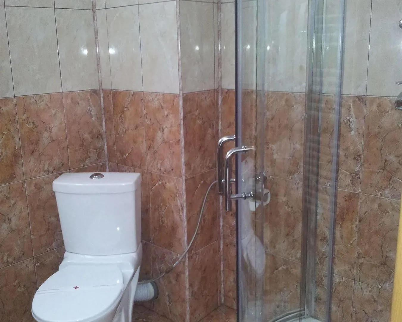 Hotel Sir Colentina Bucharest 2*,