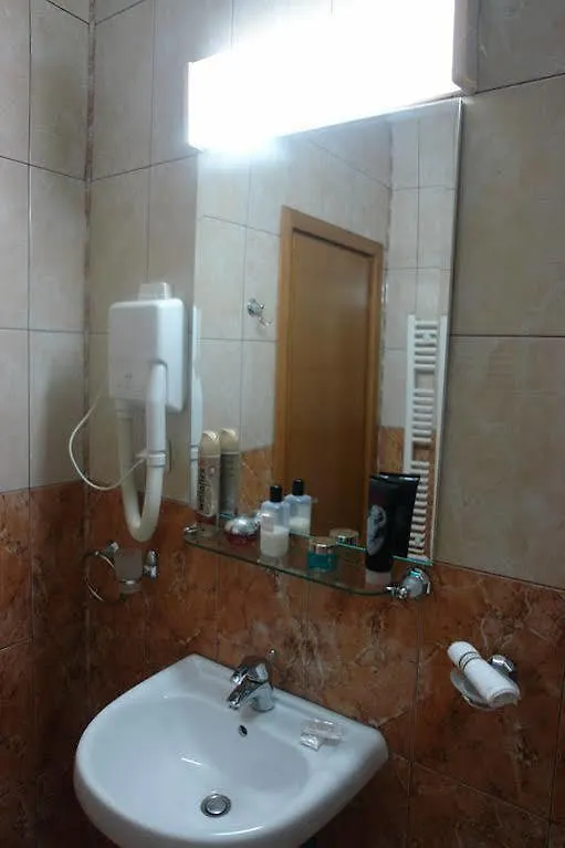 Hotel Sir Colentina Bucharest